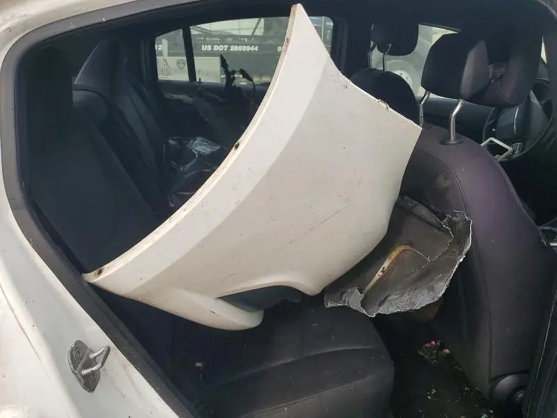 2013 CHRYSLER 200 LX  