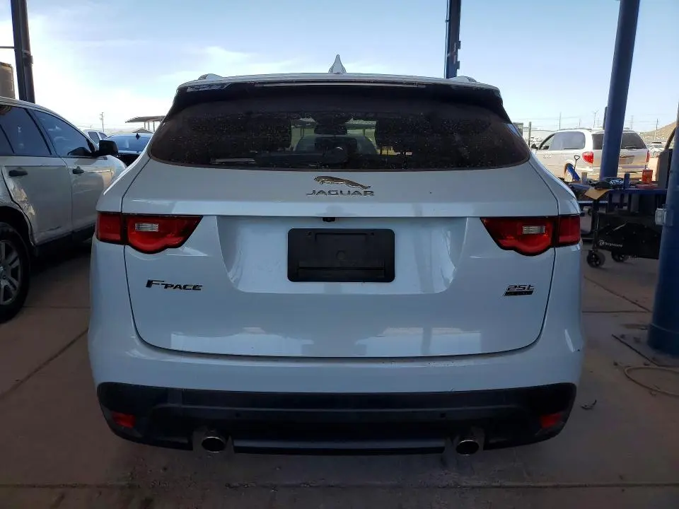 2018 JAGUAR F-PACE PREMIUM  