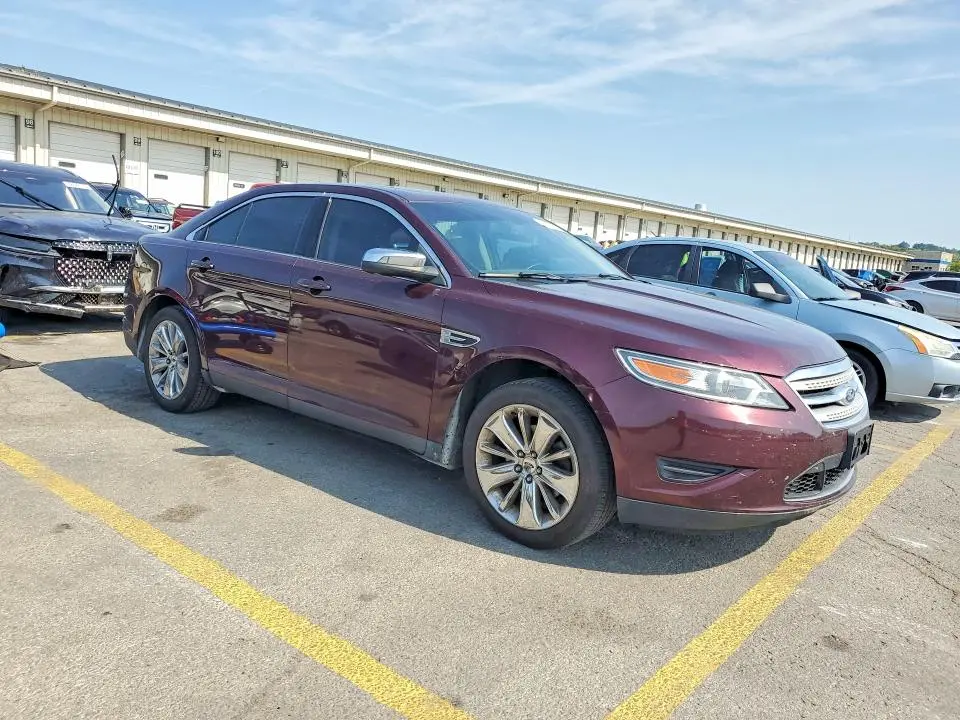 2011 FORD TAURUS LIMITED  
