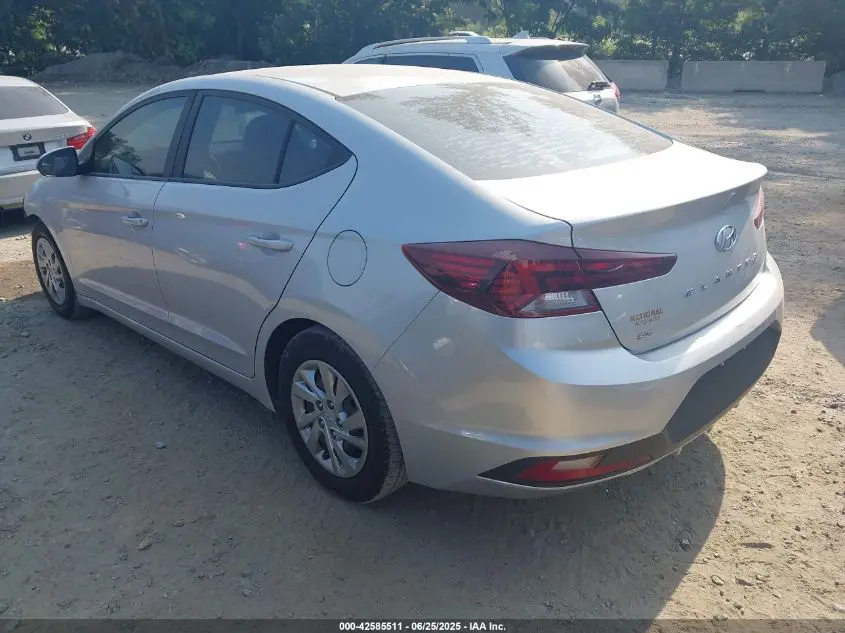 2019 HYUNDAI ELANTRA SE