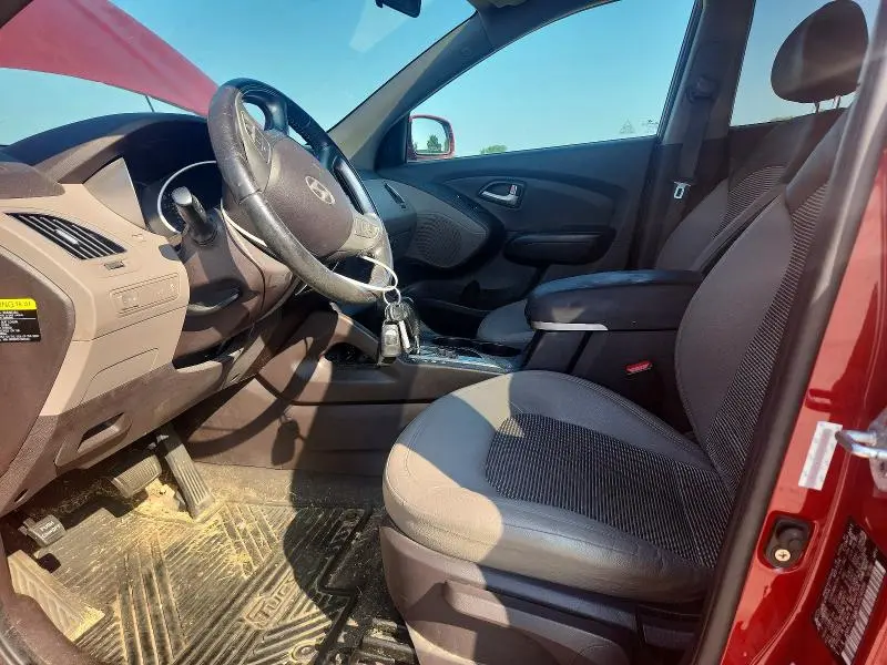2012 HYUNDAI TUCSON GLS  