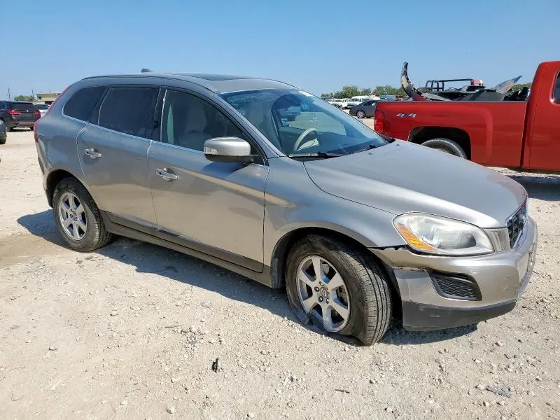 2012 VOLVO XC60 3.2  