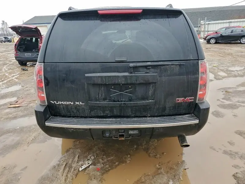 2014 GMC YUKON XL DENALI  