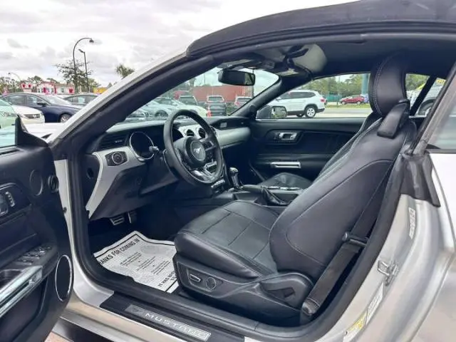 2017 FORD MUSTANG   