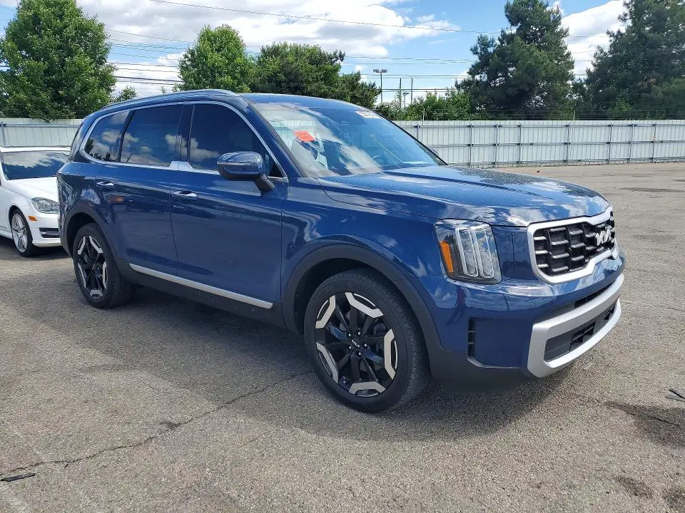 2023 KIA TELLURIDE S  
