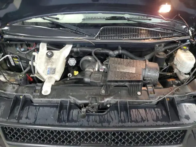 2010 CHEVROLET EXPRESS G2500 LS  