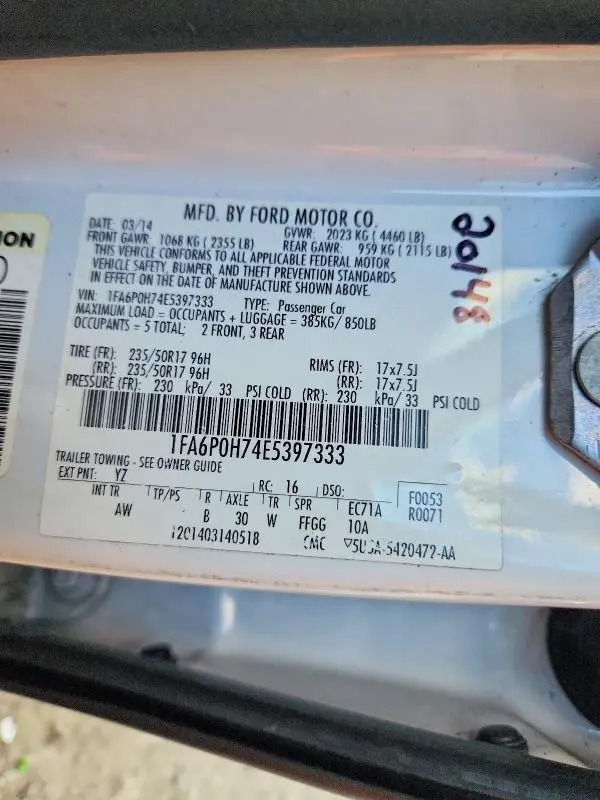 2014 FORD FUSION SE  