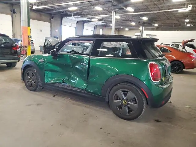 2022 MINI COOPER SE  