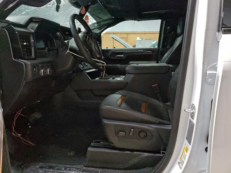 2026 GMC SIERRA K2500 AT4  