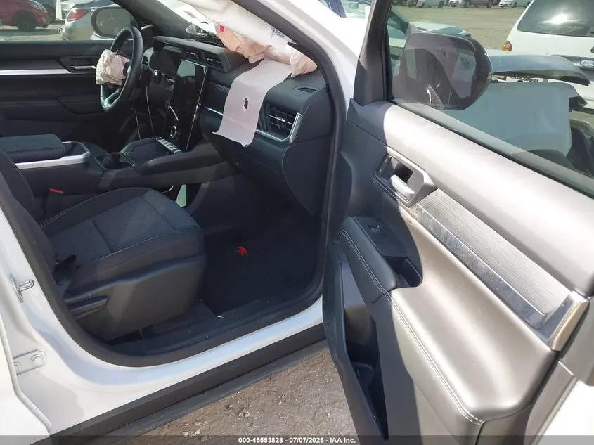 2025 GMC TERRAIN FWD ELEVATION
