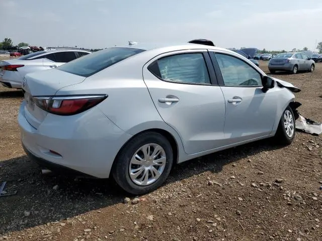 2020 TOYOTA YARIS L  