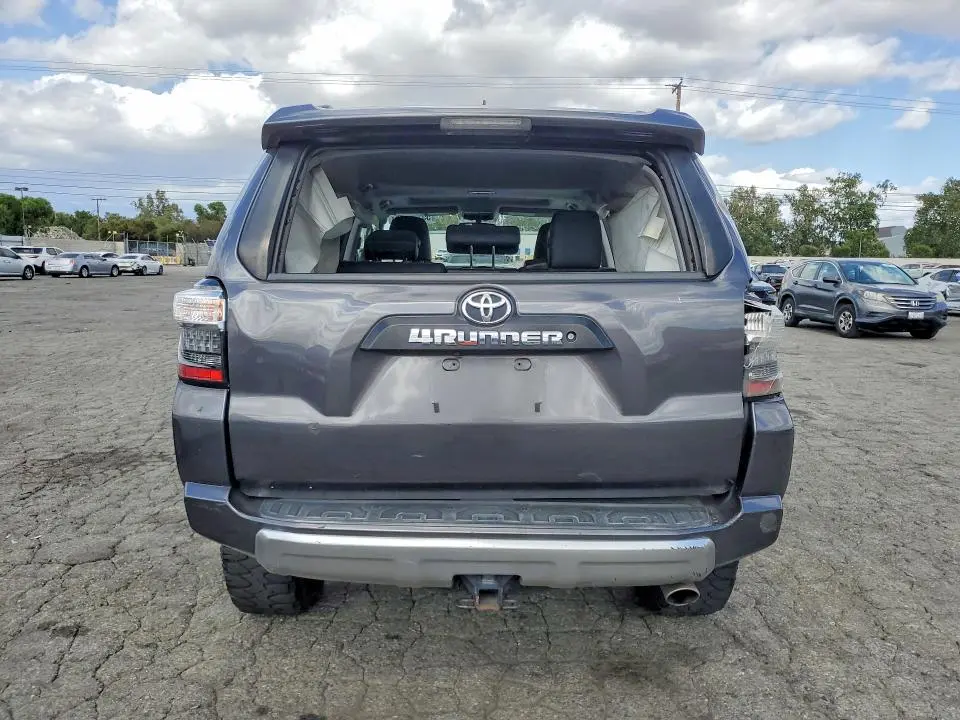 2019 TOYOTA 4RUNNER TRD OFF-ROAD PREMIUM  