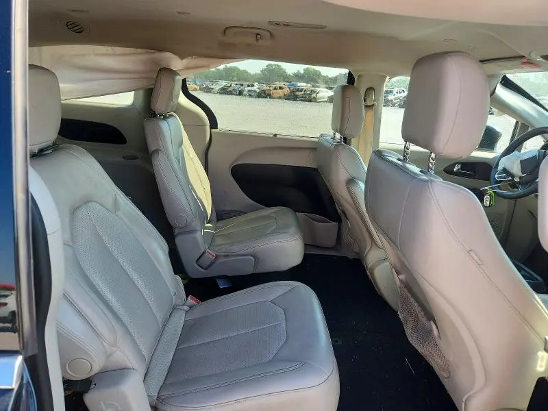 2021 CHRYSLER VOYAGER LXI  