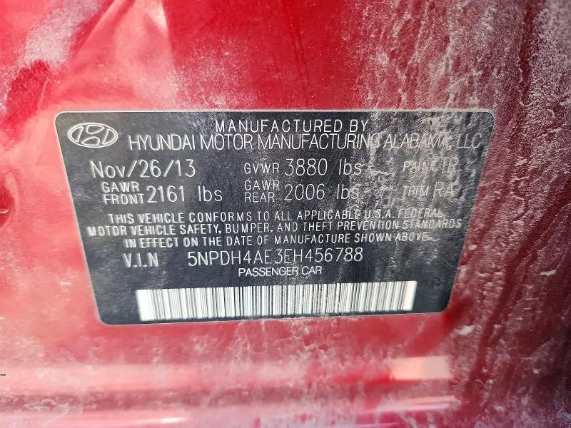 2014 HYUNDAI ELANTRA SE  