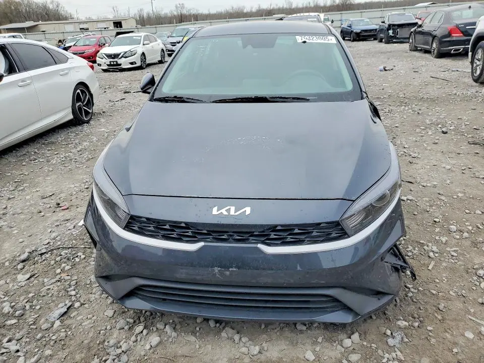 2024 KIA FORTE LX  