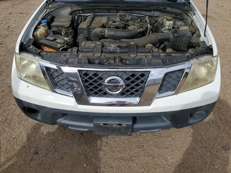 2017 NISSAN FRONTIER S  