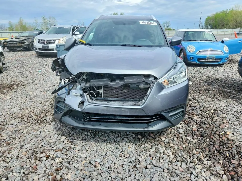 2019 NISSAN KICKS SV  