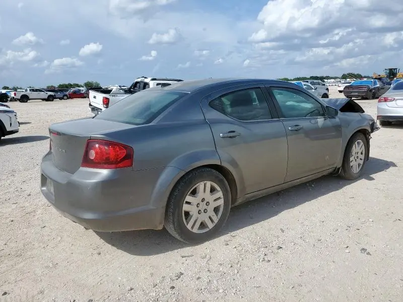 2013 DODGE AVENGER SE  