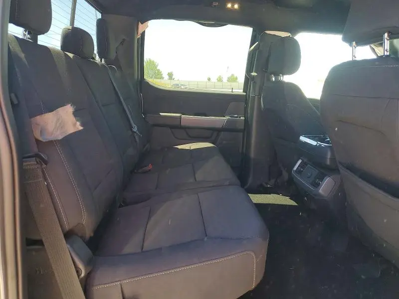 2025 FORD F150 XLT  