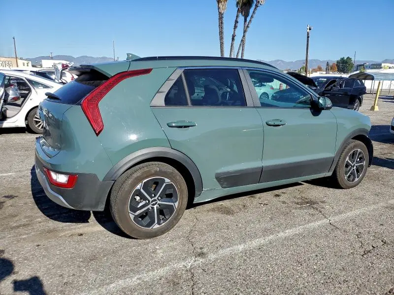 2024 KIA NIRO EX  