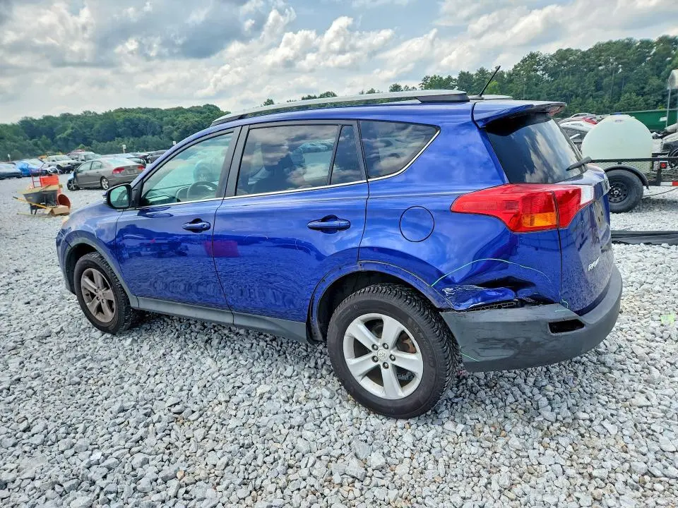 2014 TOYOTA RAV4 XLE  