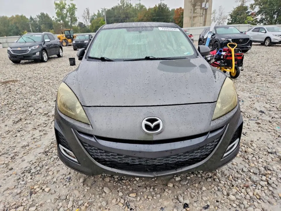 2010 MAZDA 3 S  