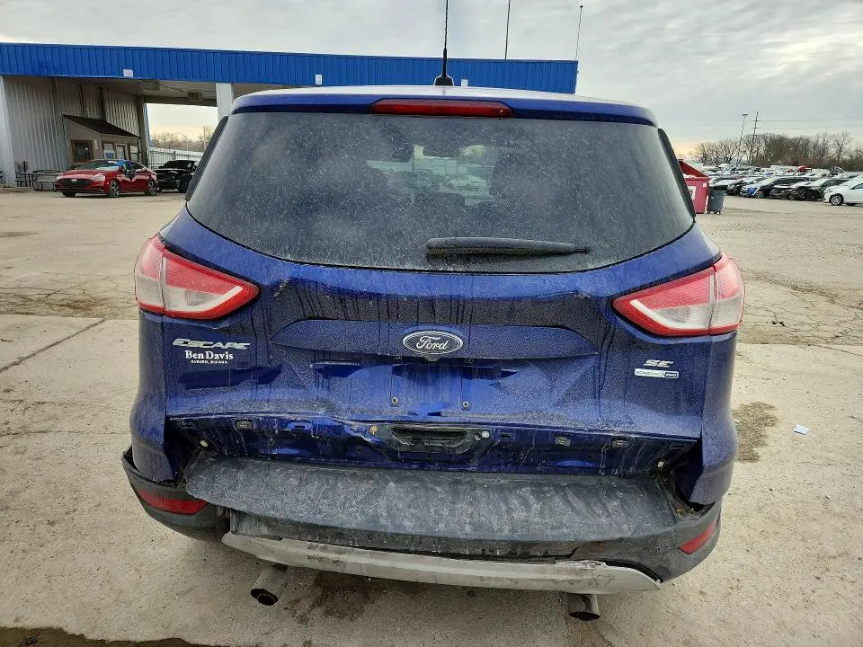 2015 FORD ESCAPE SE  