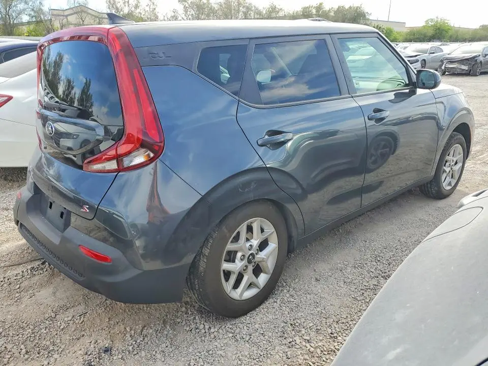 2020 KIA SOUL S  