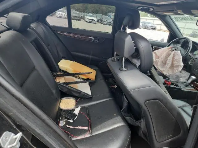 2011 MERCEDES-BENZ C 300  
