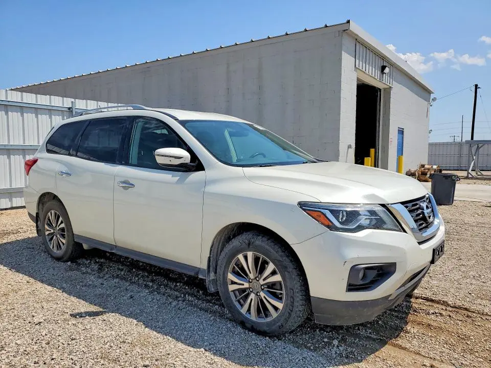 2018 NISSAN PATHFINDER S  