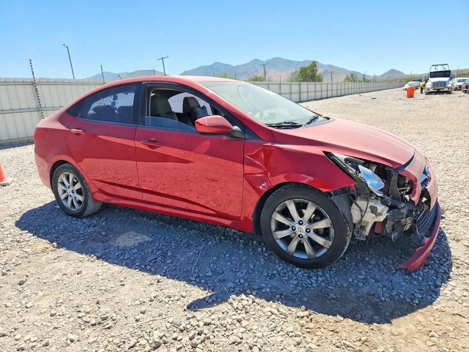 2012 HYUNDAI ACCENT GLS  