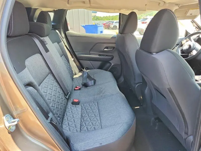 2026 NISSAN KICKS   