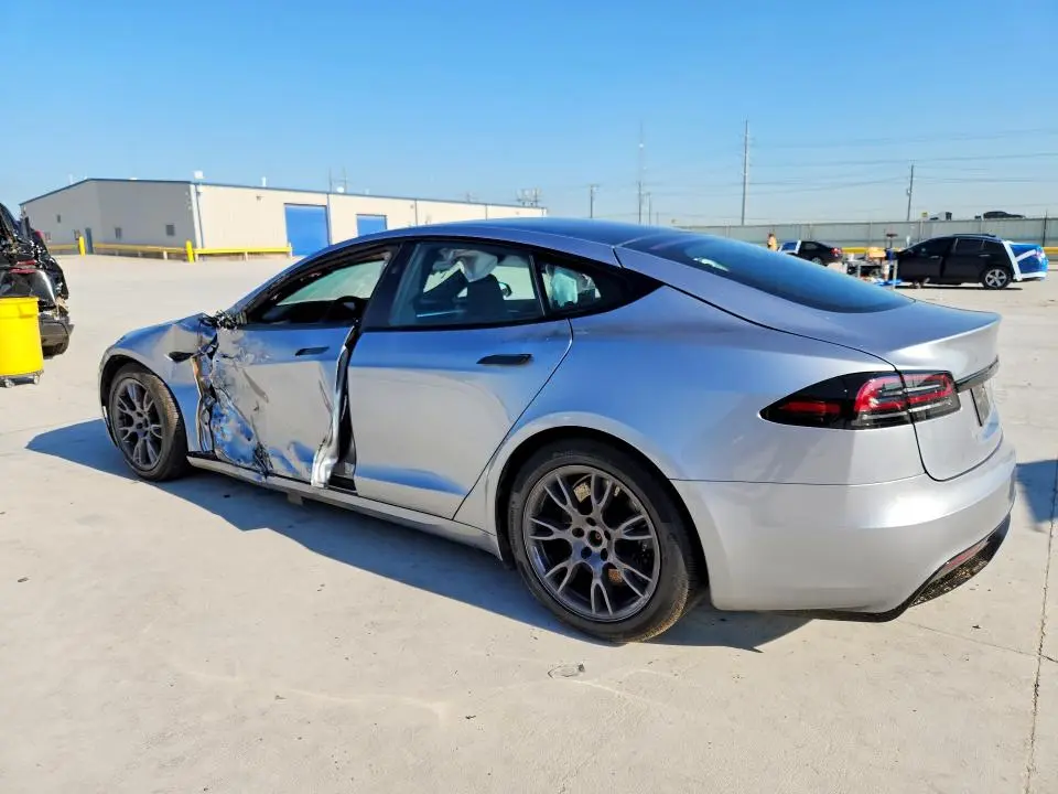 2025 TESLA MODEL S   