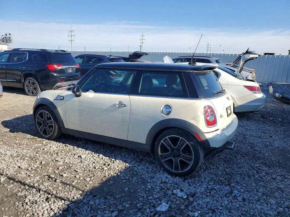 2012 MINI COOPER S  