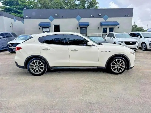 2018 MASERATI LEVANTE   