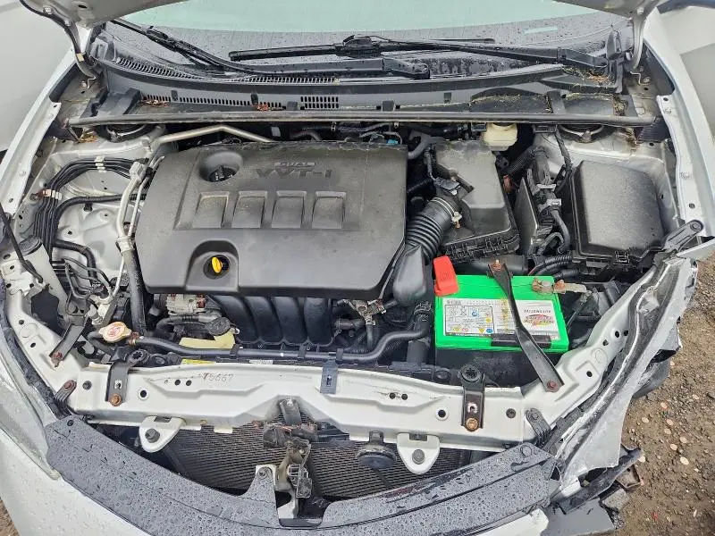 2018 TOYOTA COROLLA XLE  