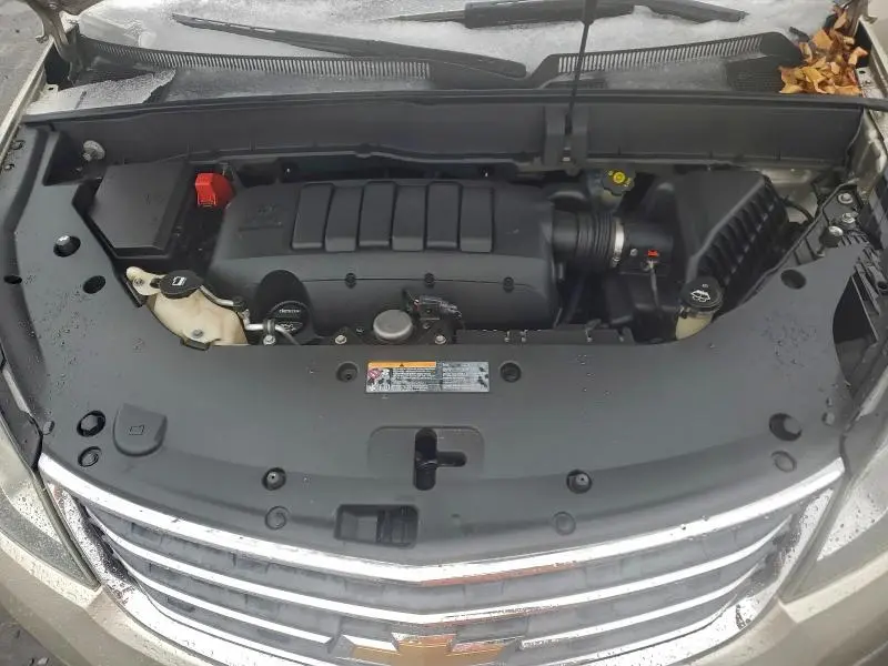 2013 CHEVROLET TRAVERSE LT  