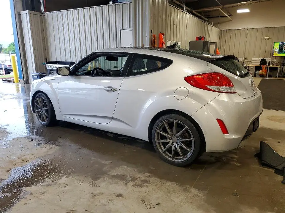 2017 HYUNDAI VELOSTER VALUE EDITION  