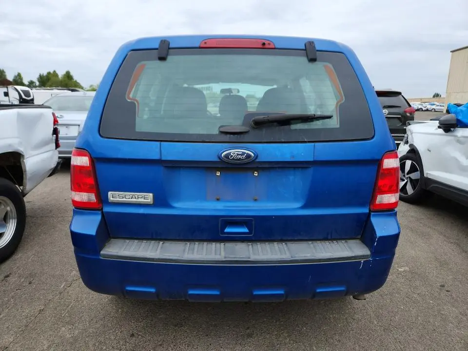 2012 FORD ESCAPE XLS  