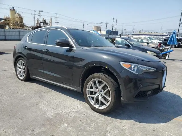 2019 ALFA ROMEO STELVIO   