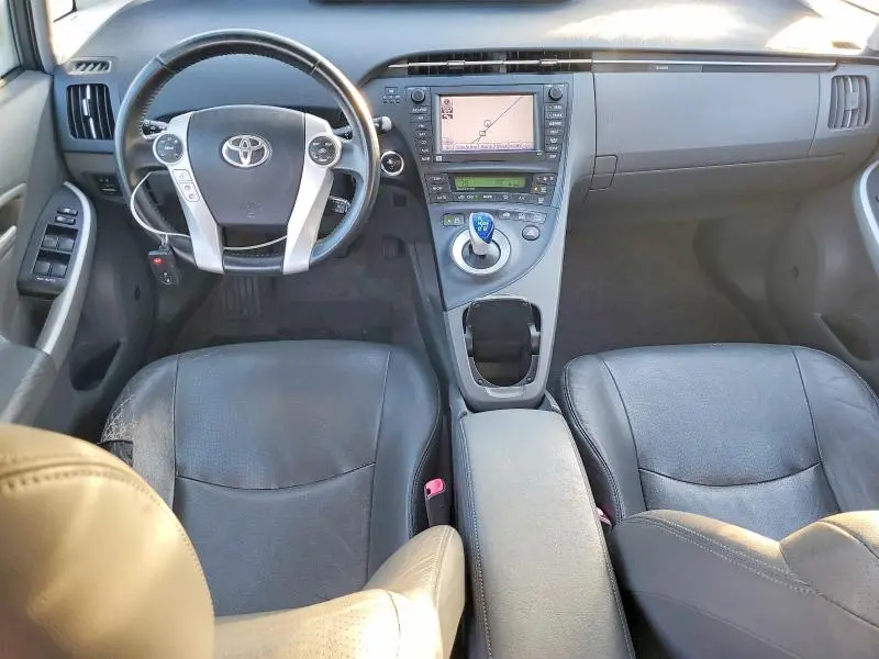 2010 TOYOTA PRIUS IV  