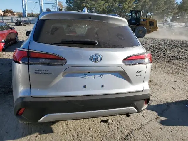 2022 TOYOTA COROLLA CROSS XLE  