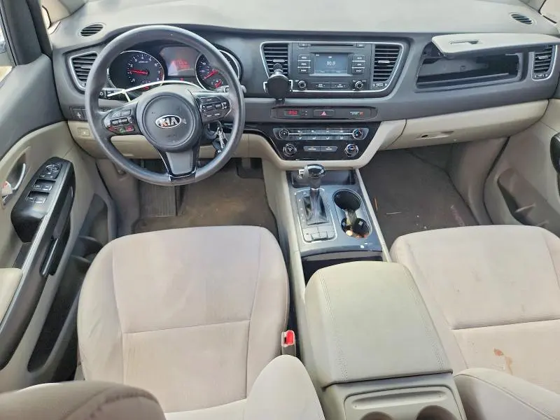 2016 KIA SEDONA L  