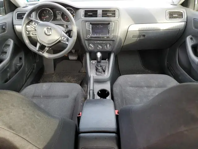 2016 VOLKSWAGEN JETTA SE  
