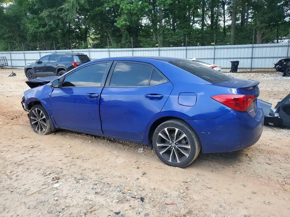2017 TOYOTA COROLLA SE  