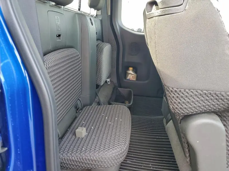 2014 NISSAN FRONTIER SV  