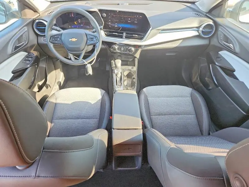 2025 CHEVROLET TRAX 1LT  