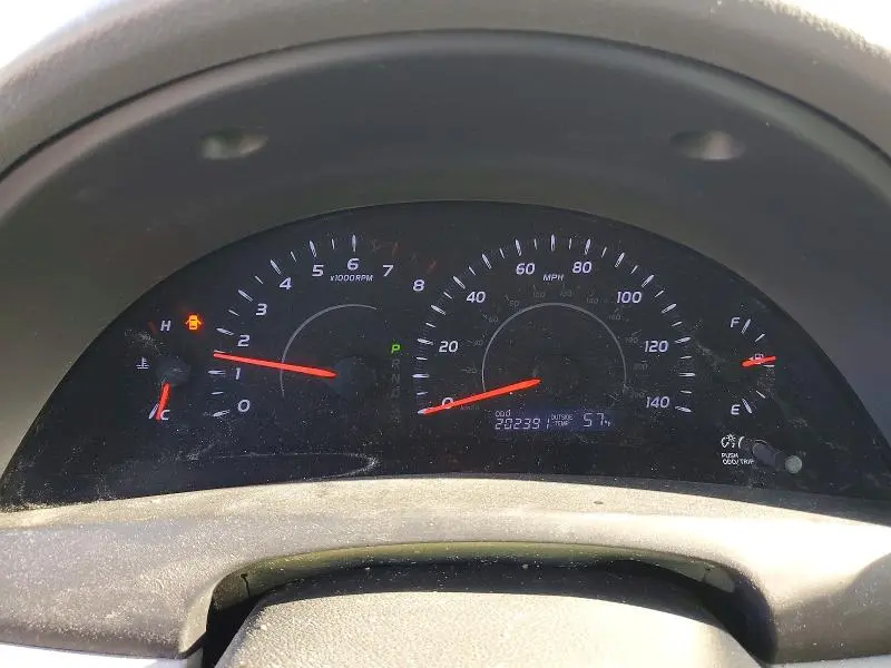 2011 TOYOTA CAMRY LE  
