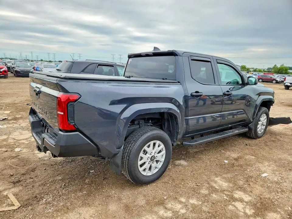 2025 TOYOTA TACOMA SR  