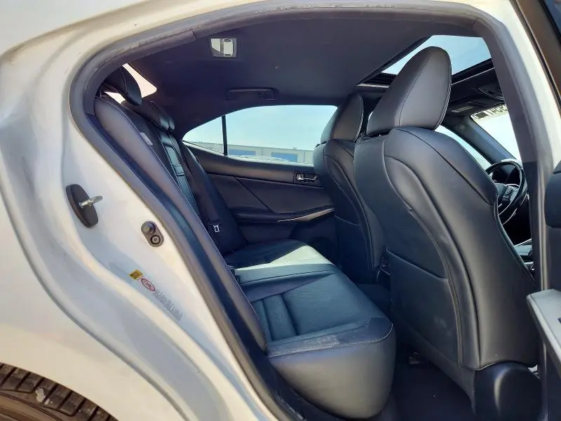 2016 LEXUS IS 200T BASE  
